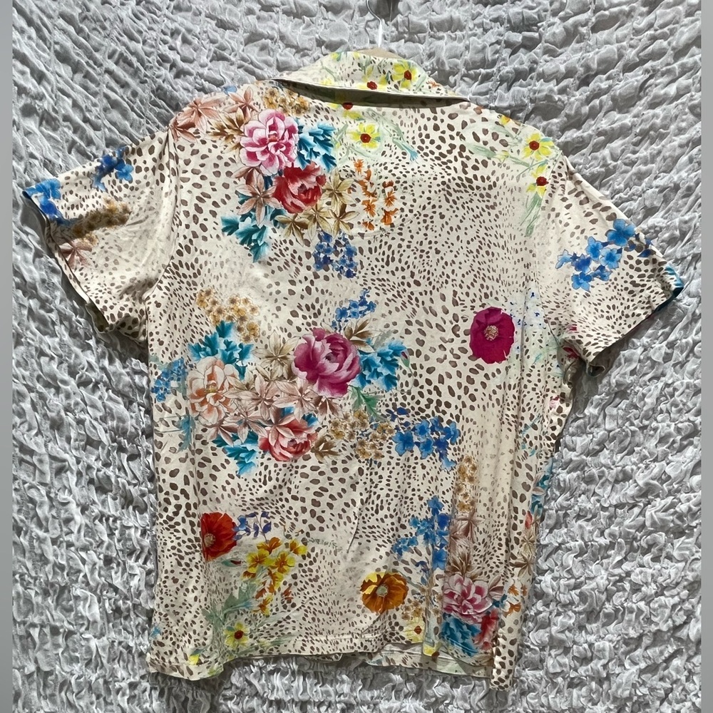 JOHNNY WAS FLORAL Animal Print Button Up PAJAMA TOP in Cream Multi, WOMEN SIZE L - Picture 8 of 8